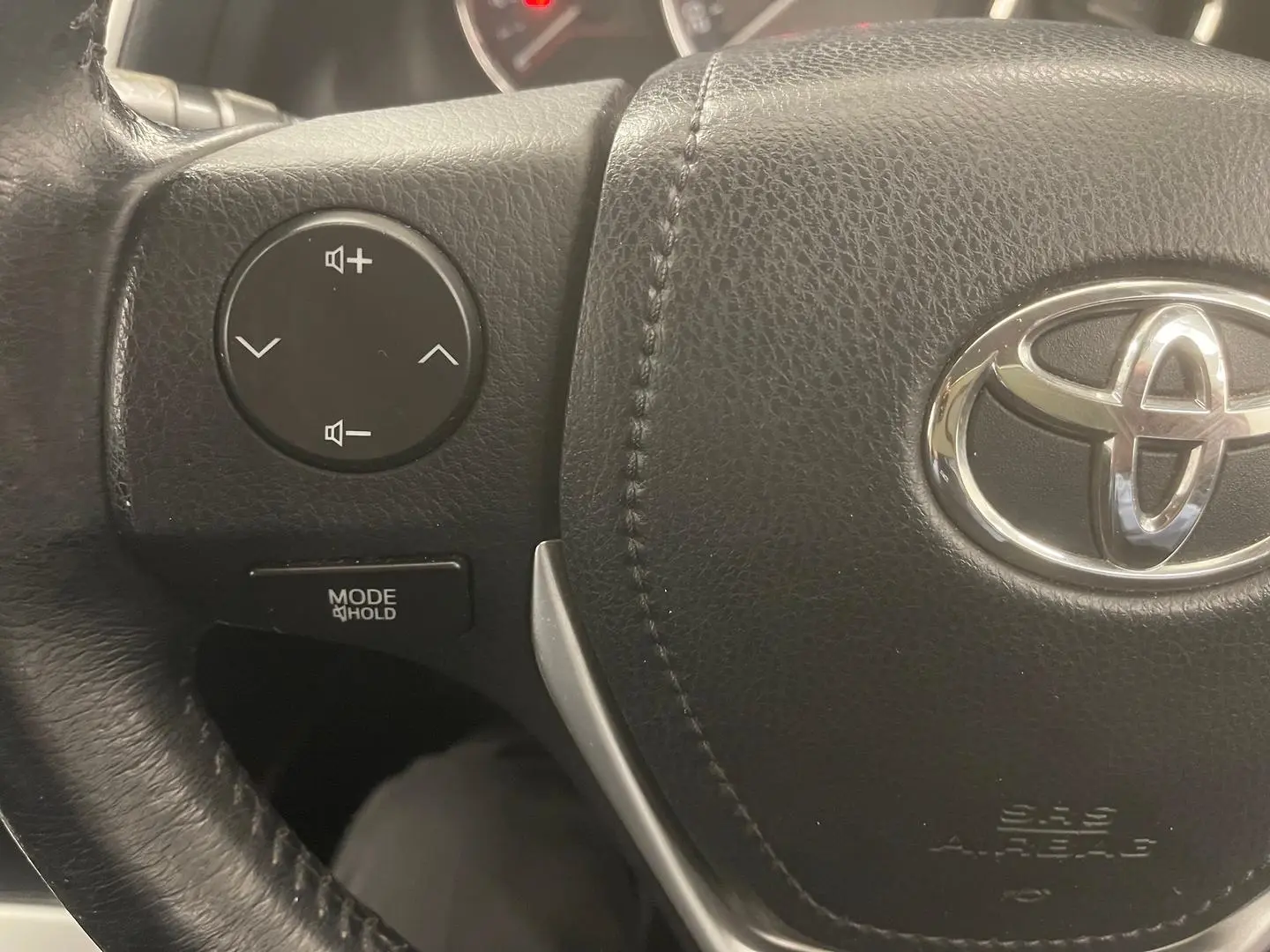 2014 Toyota Corolla Gallery Image 24