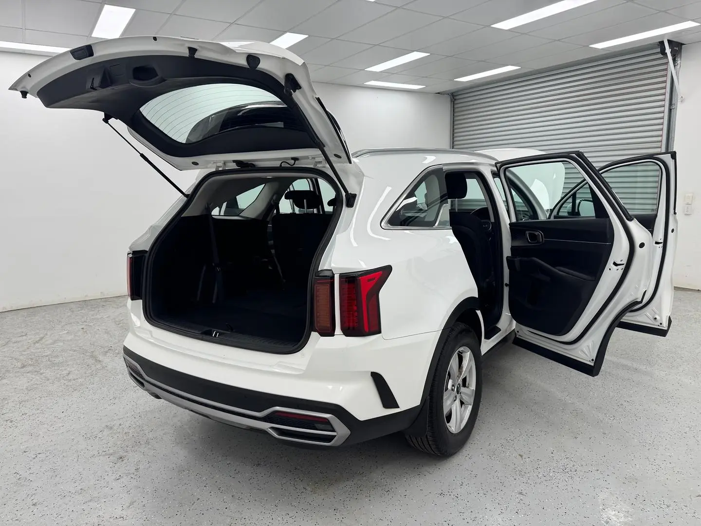 2022 Kia Sorento Gallery Image 9