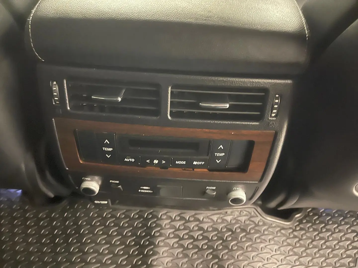 2020 Toyota Landcruiser Gallery Image 22