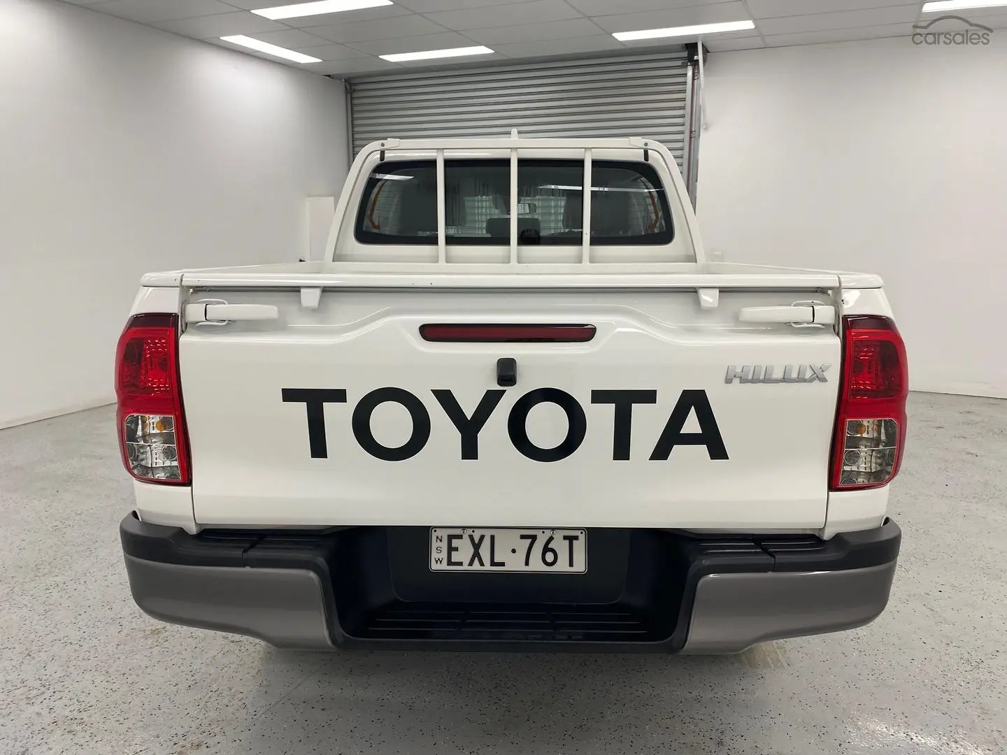 2023 Toyota Hilux Image 4