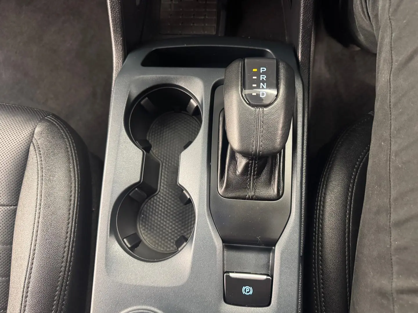 2023 Ford Everest Gallery Image 25