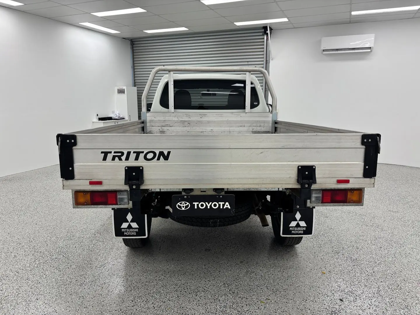 2021 Mitsubishi Triton Gallery Image 4