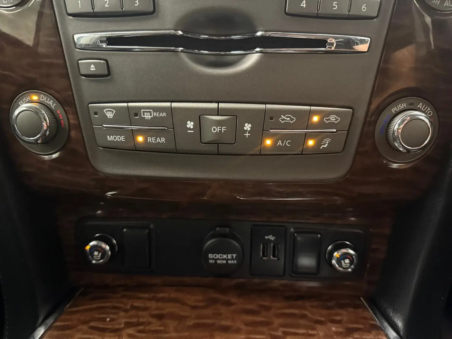 2022 Nissan Patrol Gallery Image 36