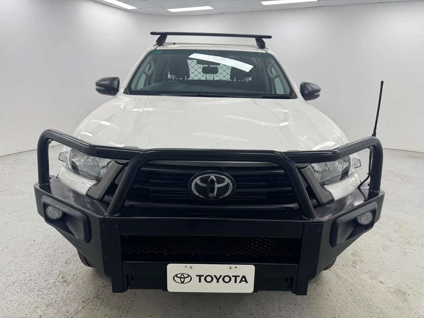 2022 Toyota Hilux Gallery Image 34