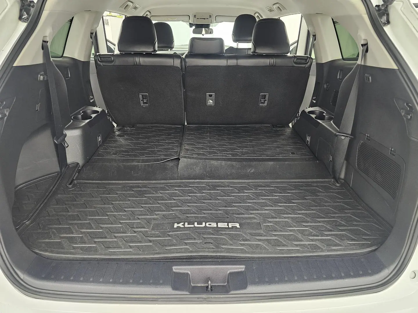 2022 Toyota Kluger Gallery Image 18