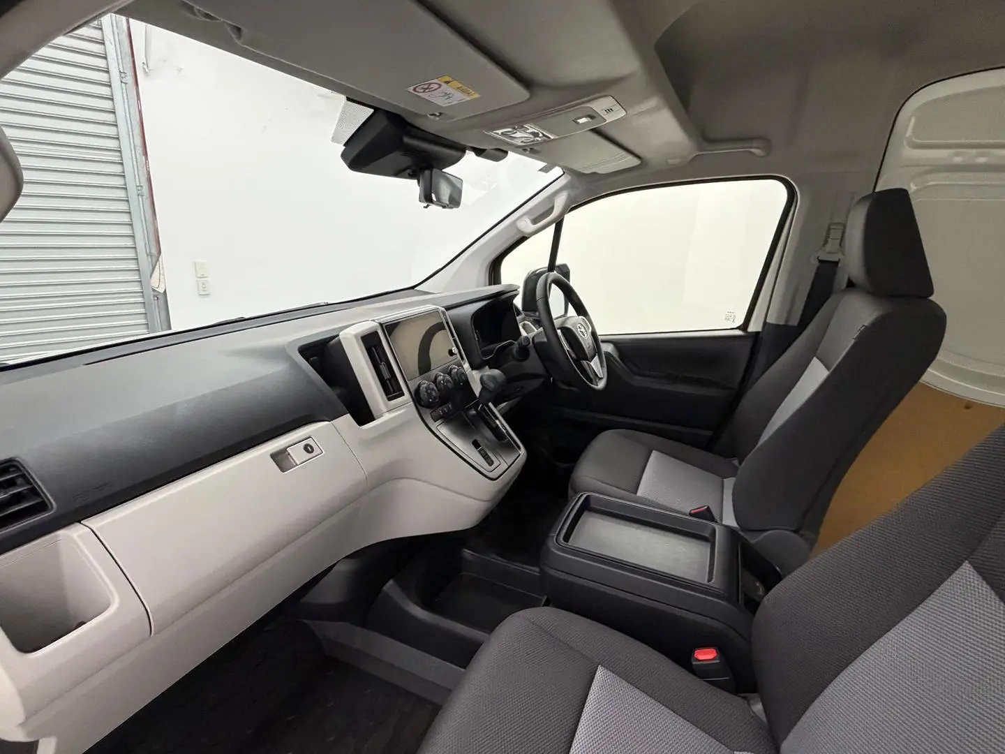 2025 Toyota Hiace Gallery Image 27