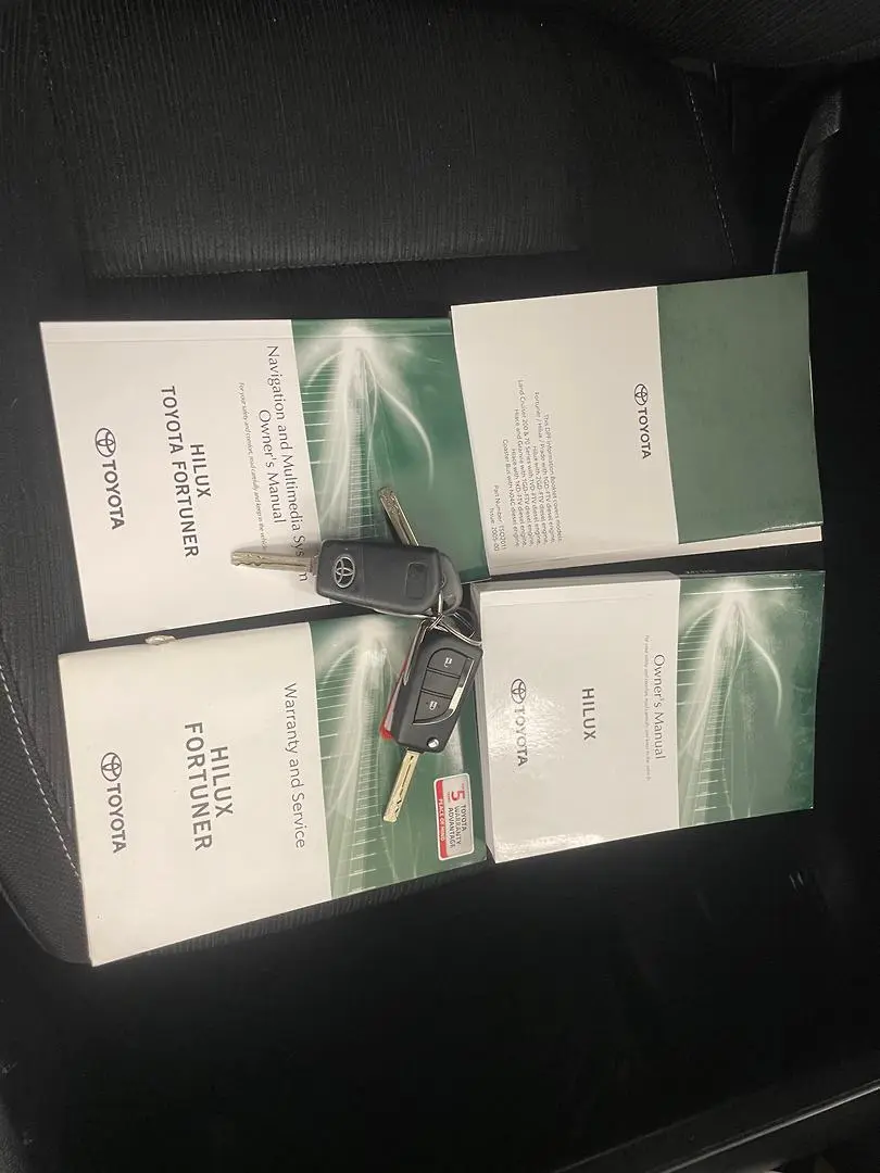 2020 Toyota Hilux Gallery Image 28