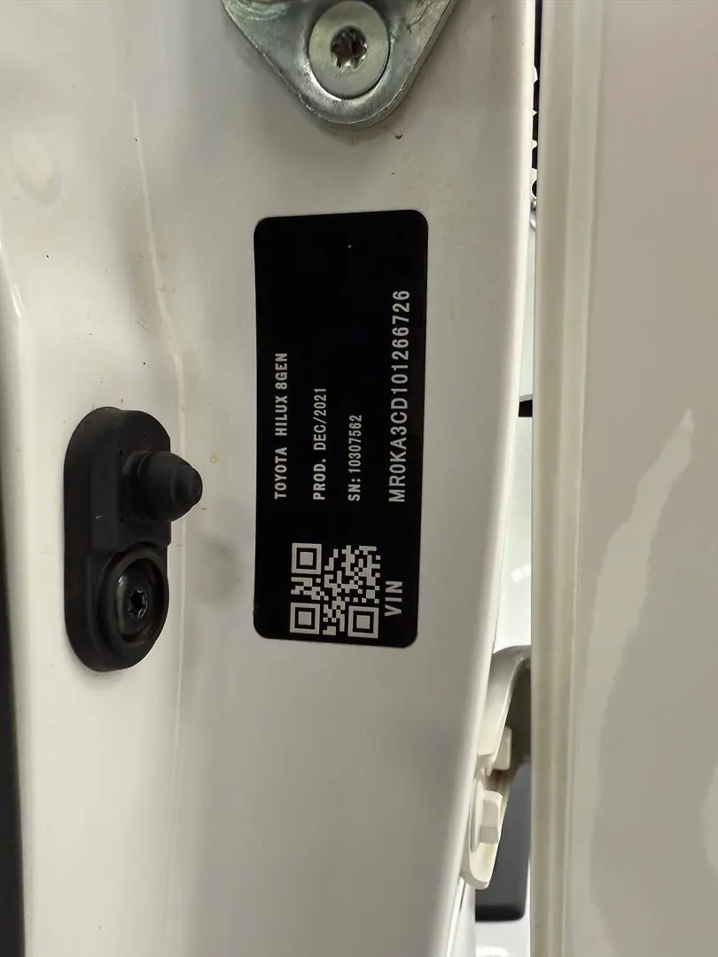 2022 Toyota Hilux Gallery Image 11