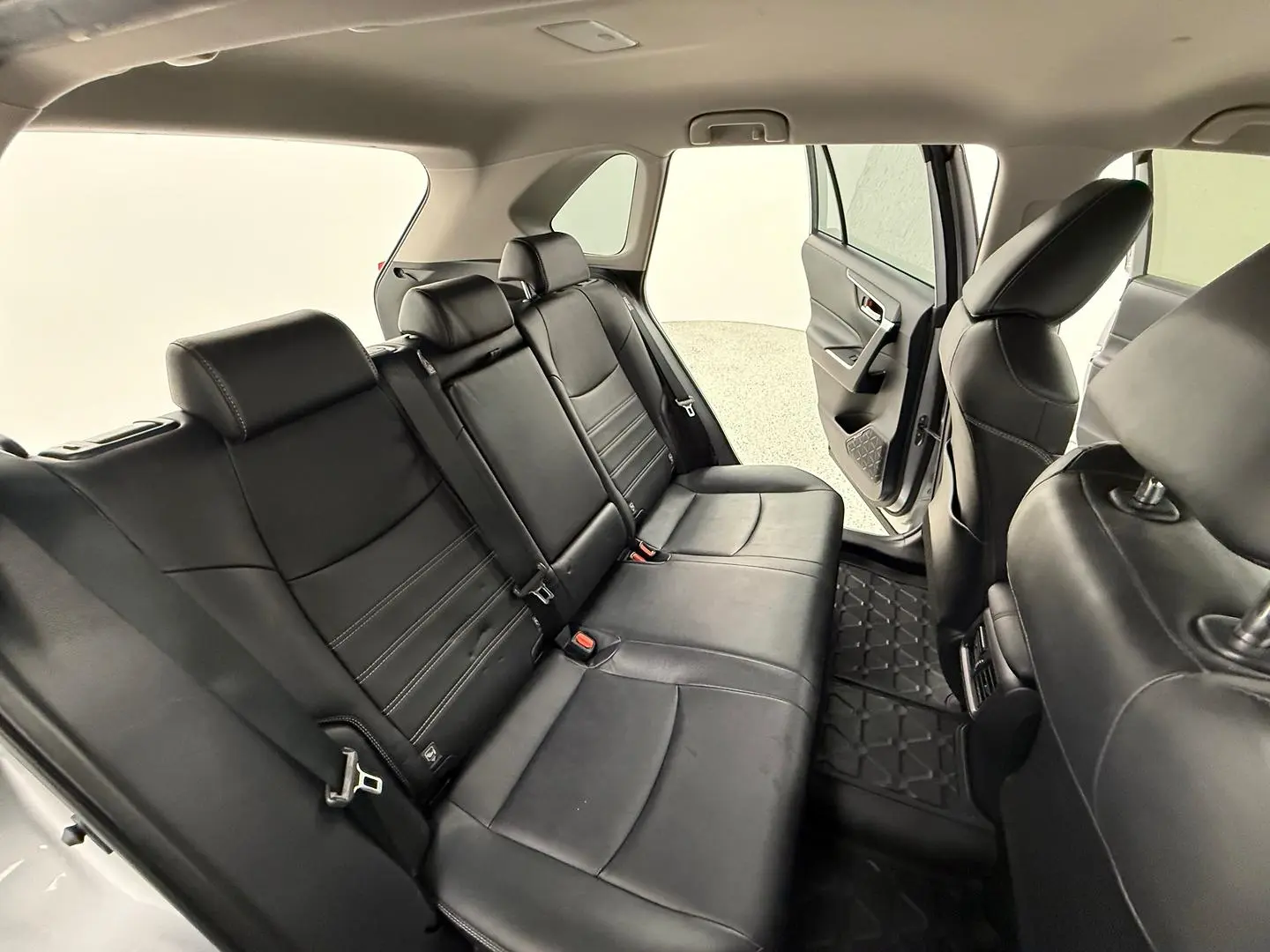 2023 Toyota RAV4 Gallery Image 20