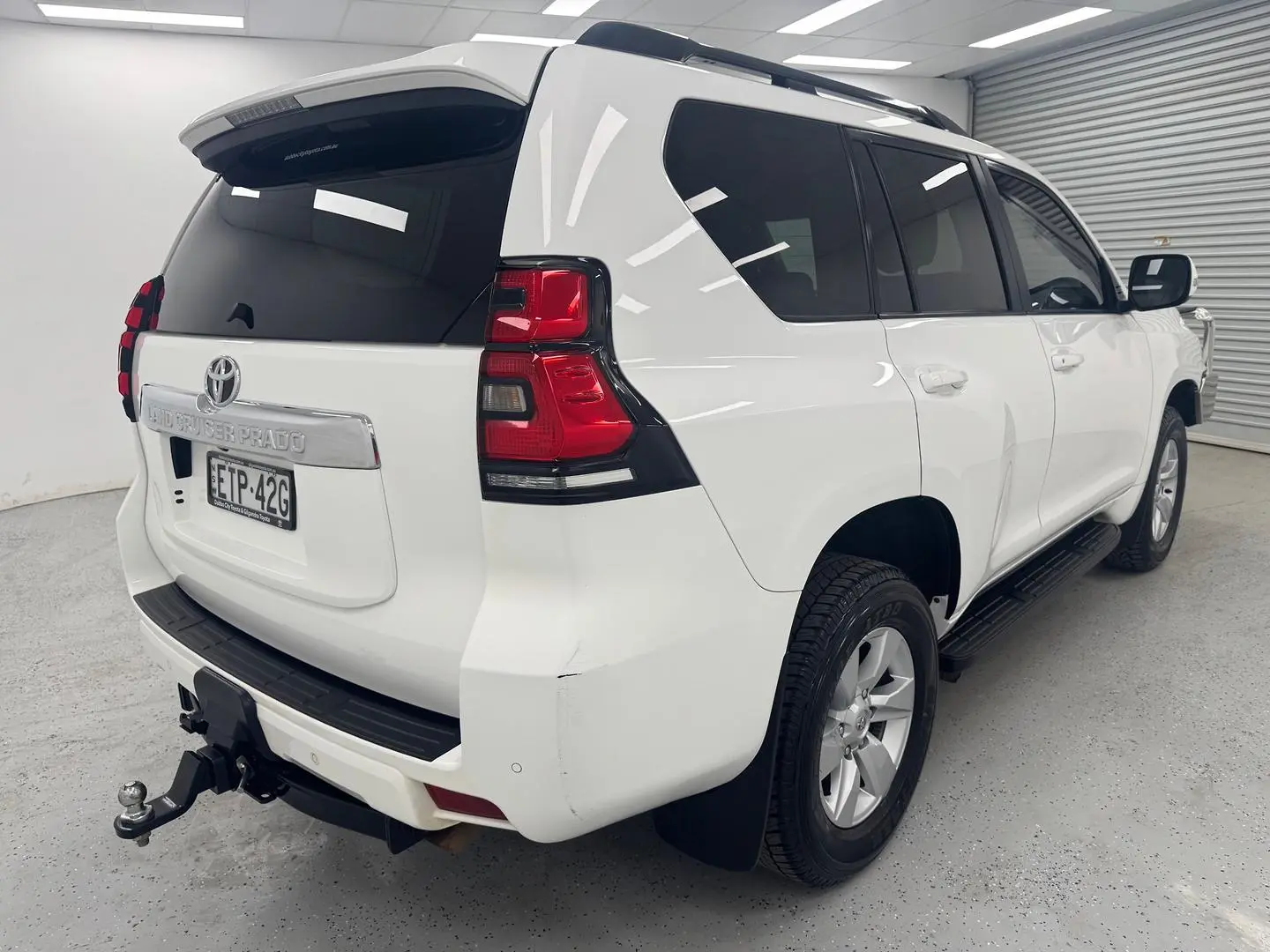 2022 Toyota Landcruiser Prado Gallery Image 3