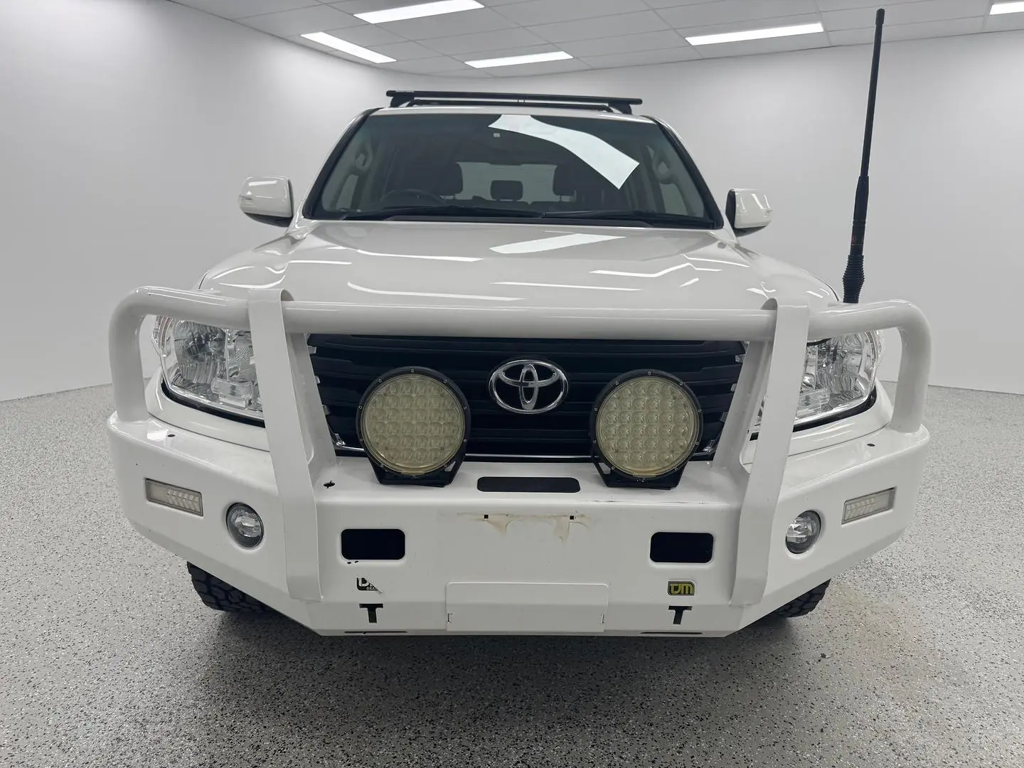 2015 Toyota Landcruiser Gallery Image 8