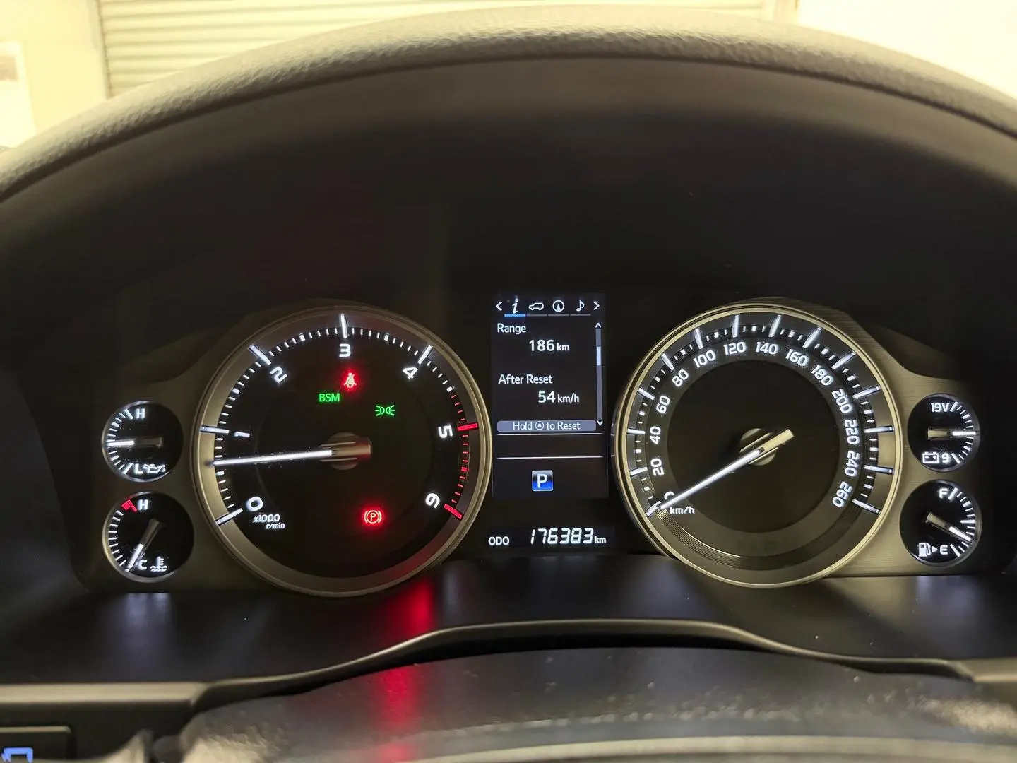 2019 Toyota Landcruiser Gallery Image 26