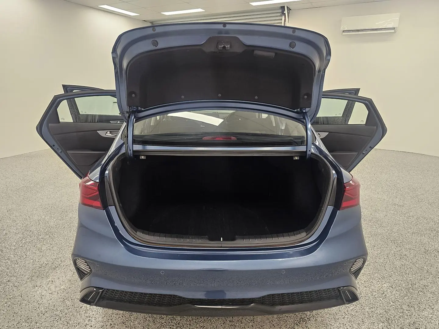 2024 Kia Cerato Gallery Image 16