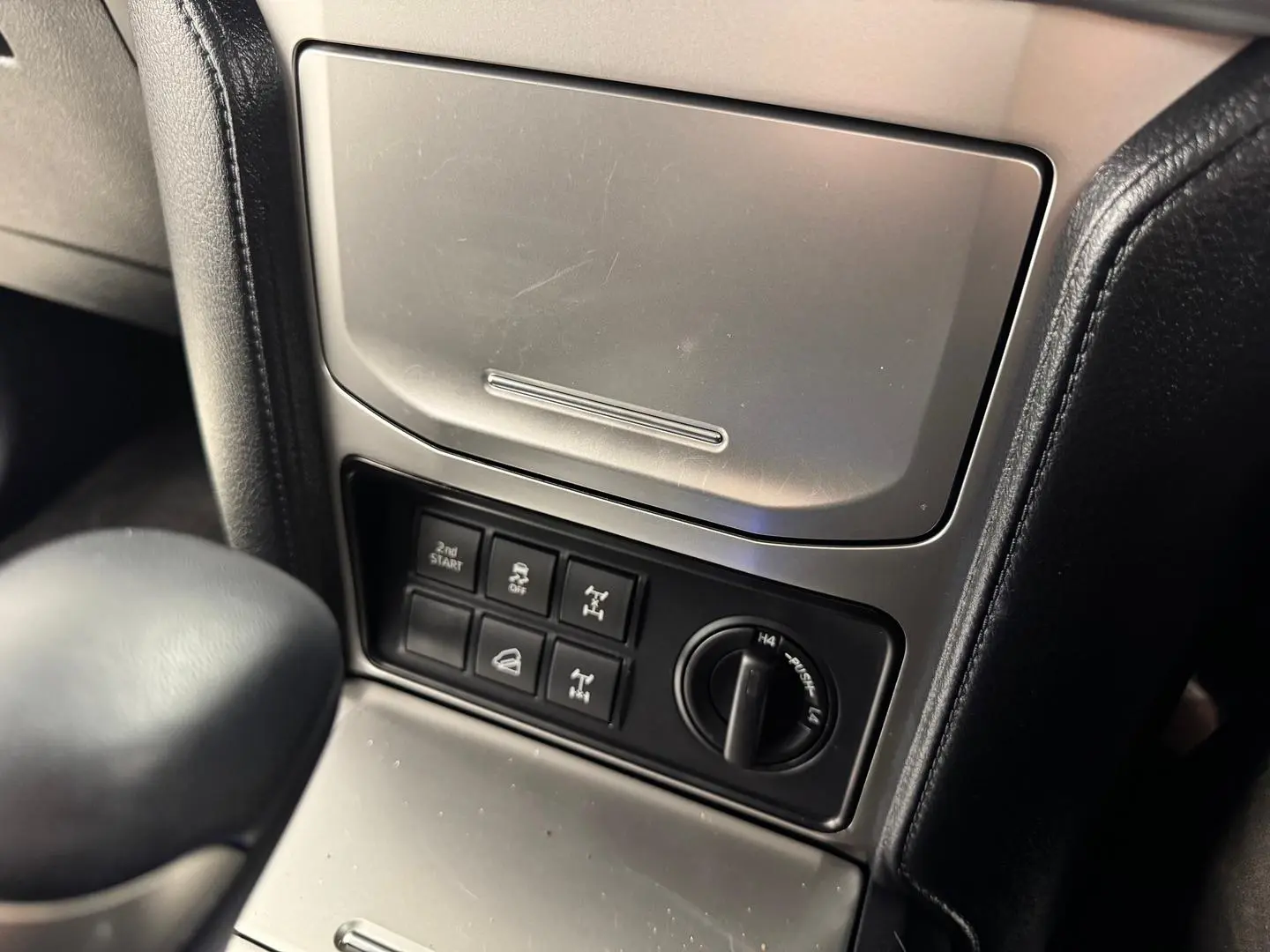 2023 Toyota Landcruiser Prado Gallery Image 22