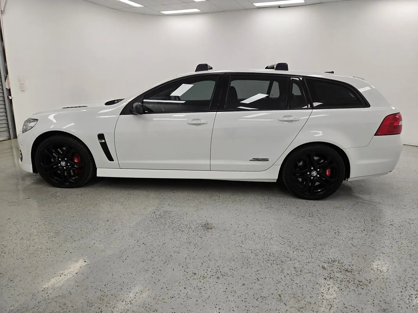 2017 Holden Commodore Gallery Image 6