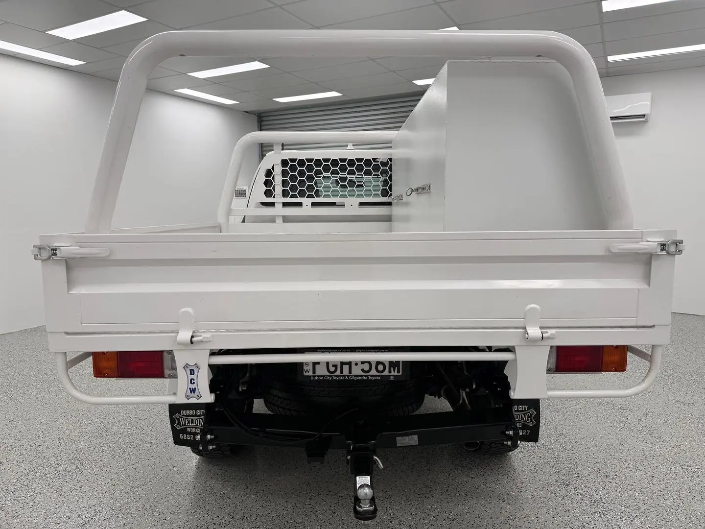 2024 Toyota Hilux Gallery Image 4