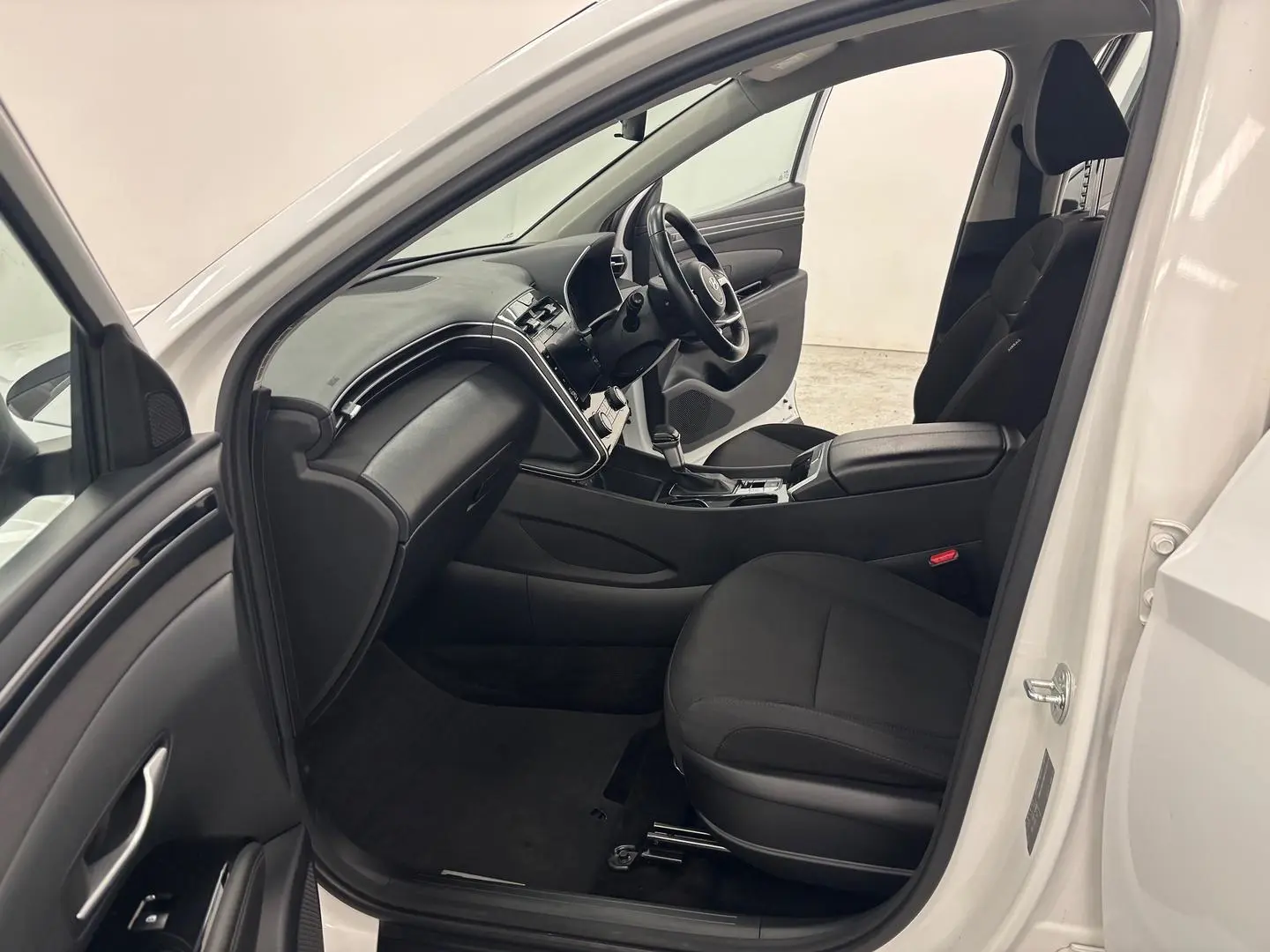 2023 Hyundai Tucson Gallery Image 17