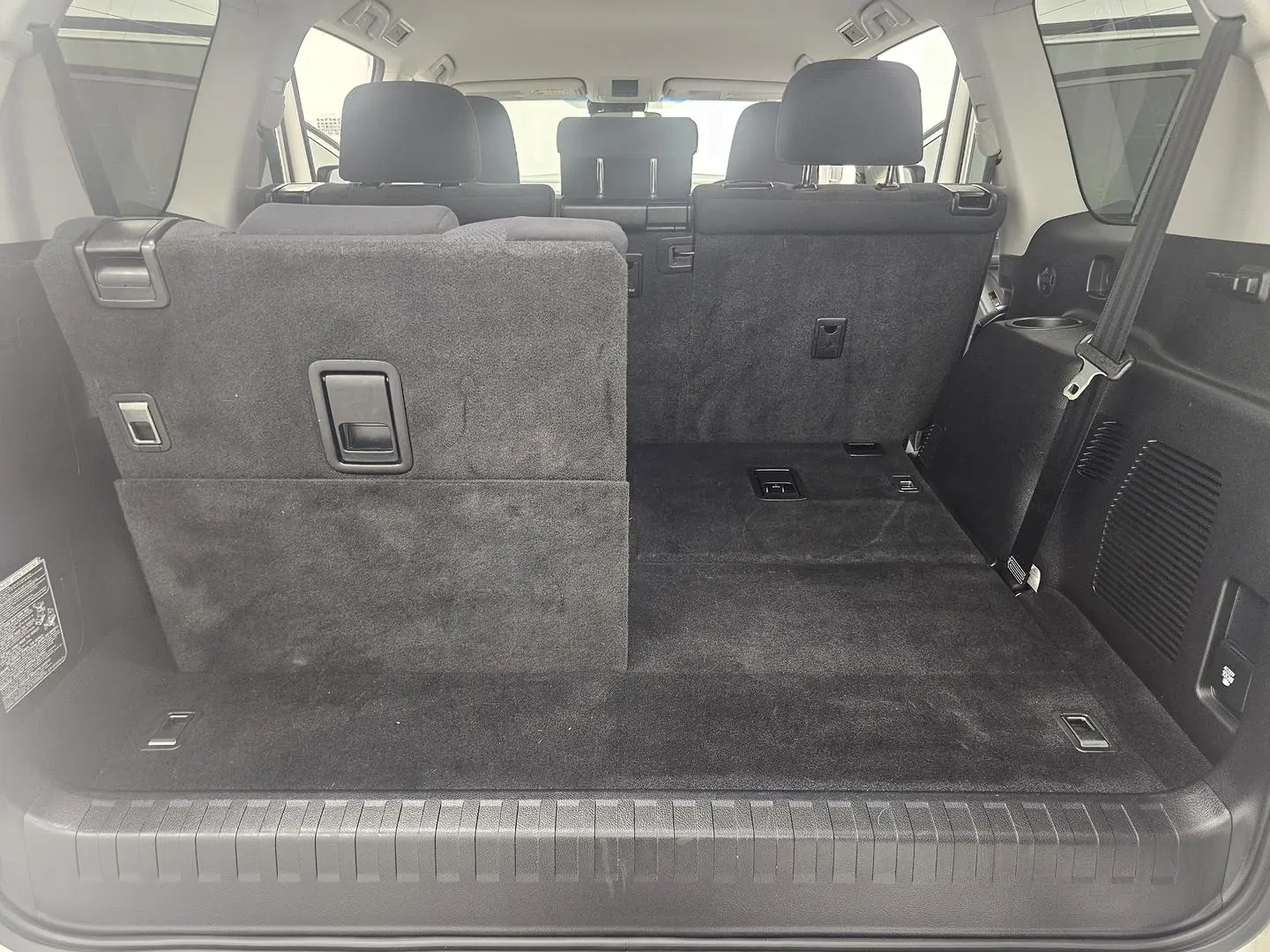 2021 Toyota Landcruiser Prado Gallery Image 19