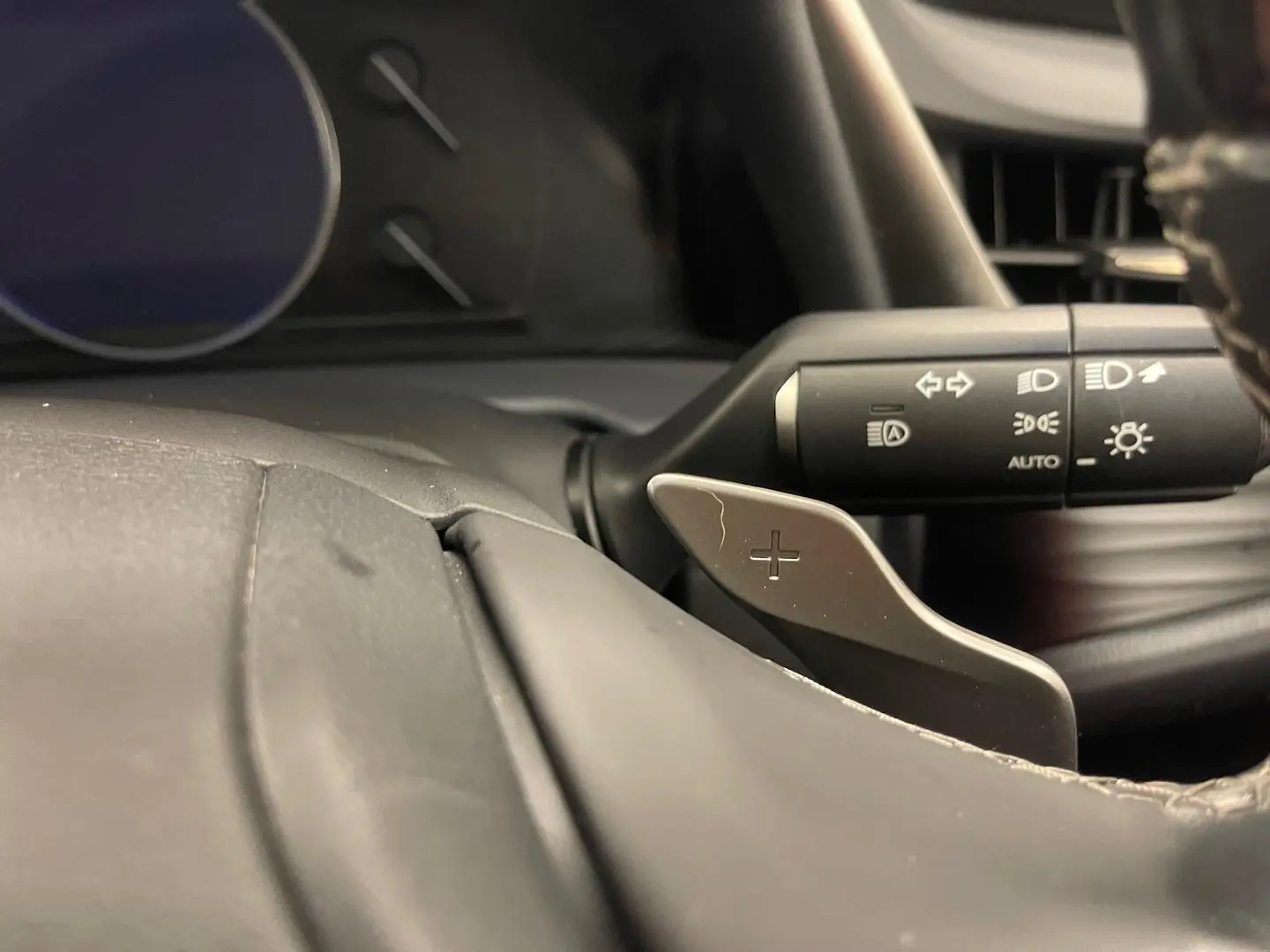 2021 Lexus ES Gallery Image 38