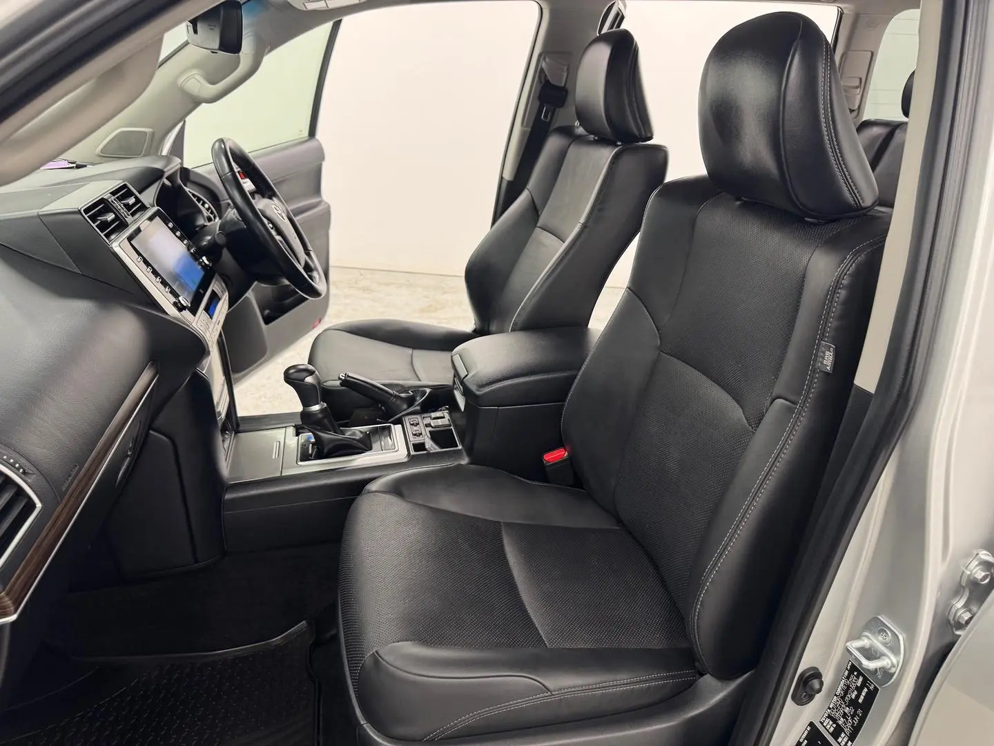 2021 Toyota Landcruiser Prado Gallery Image 29
