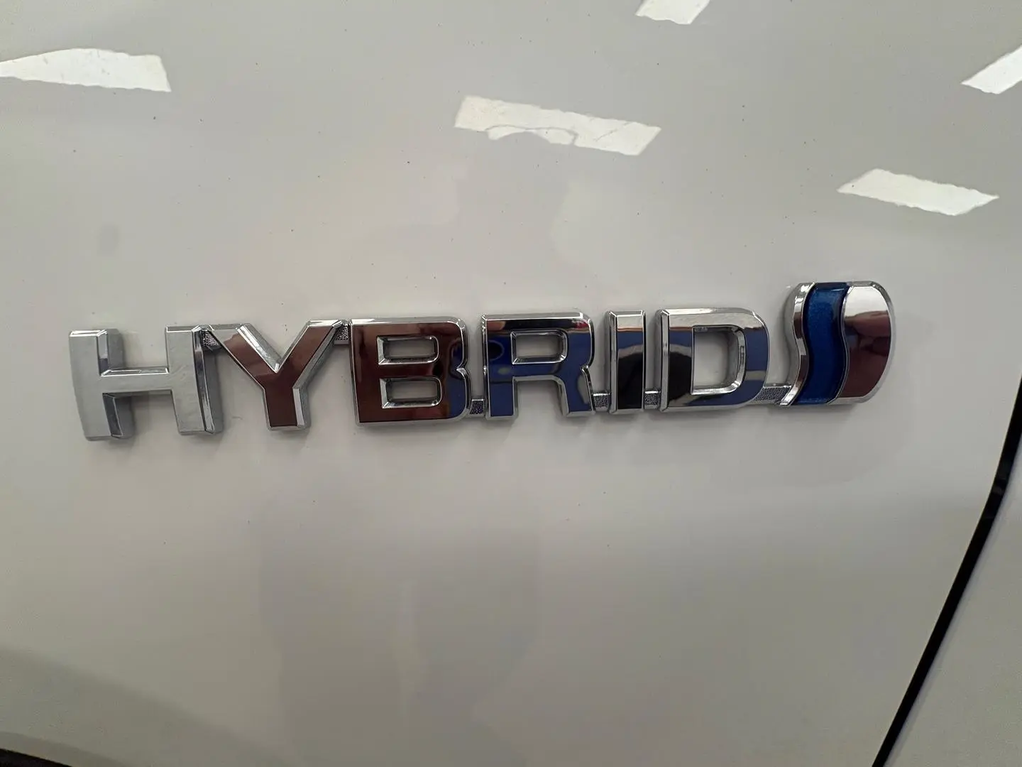 2024 Toyota RAV4 Gallery Image 8