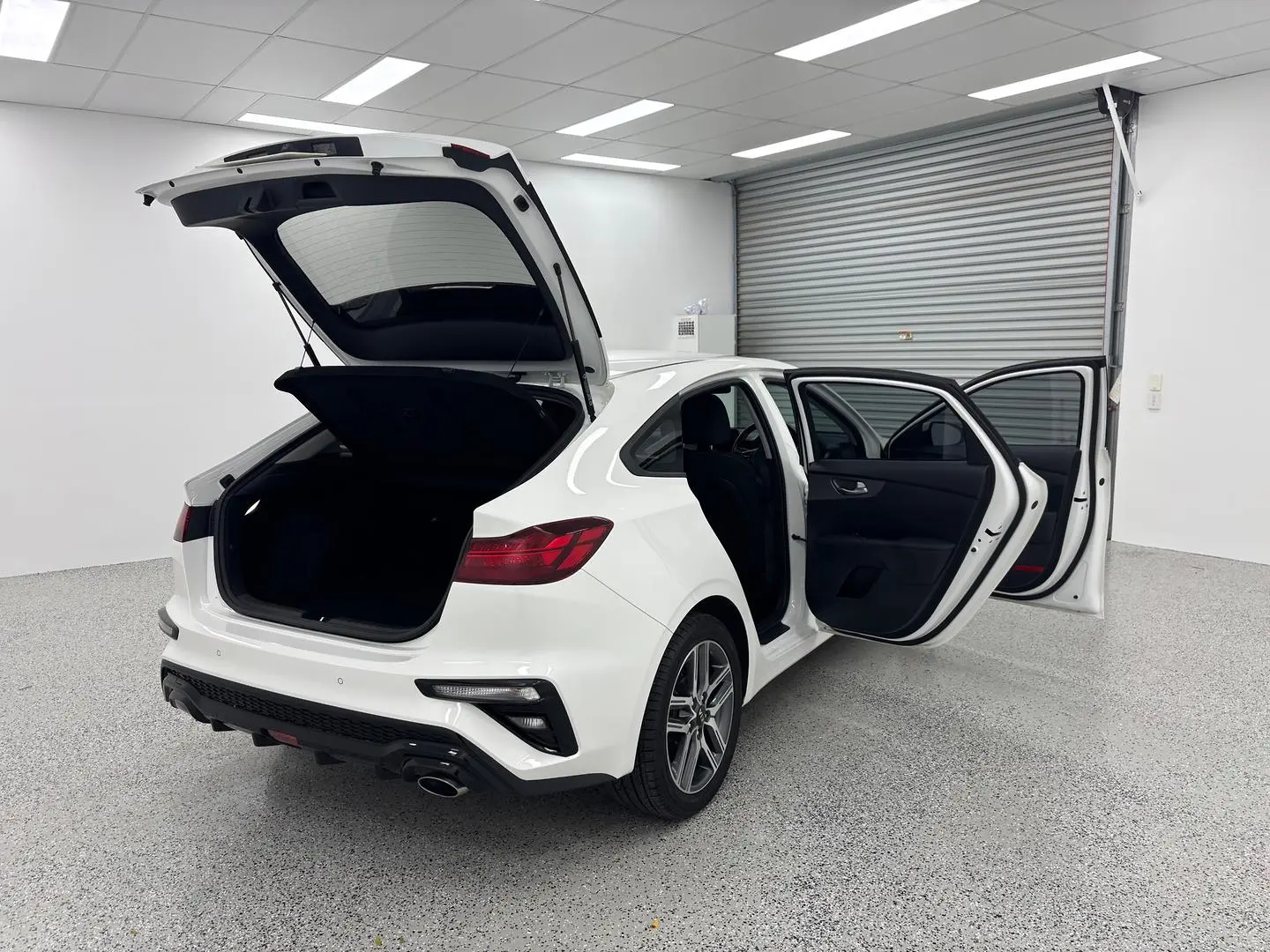 2019 Kia Cerato Gallery Image 10