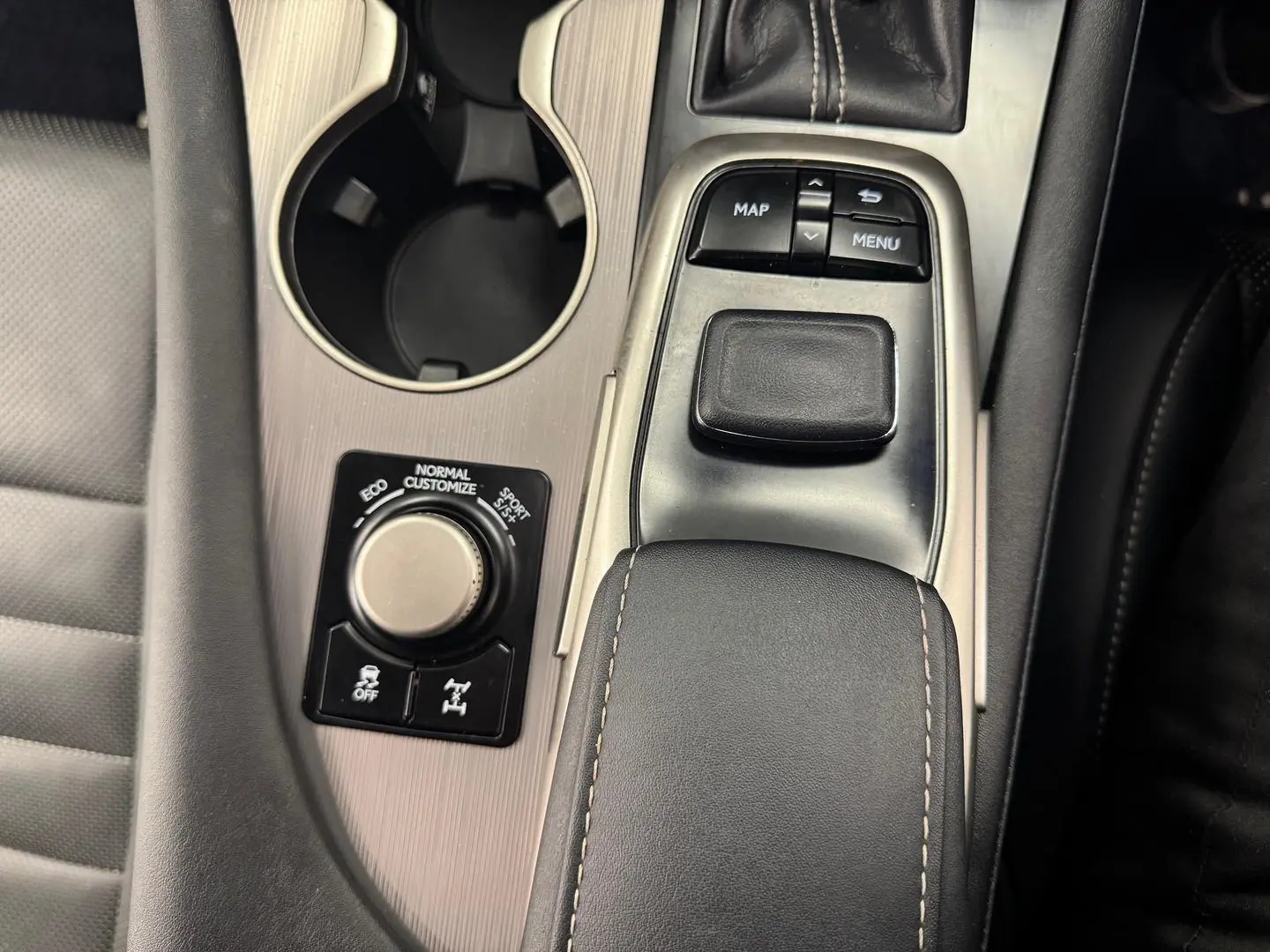 2016 Lexus RX Gallery Image 28