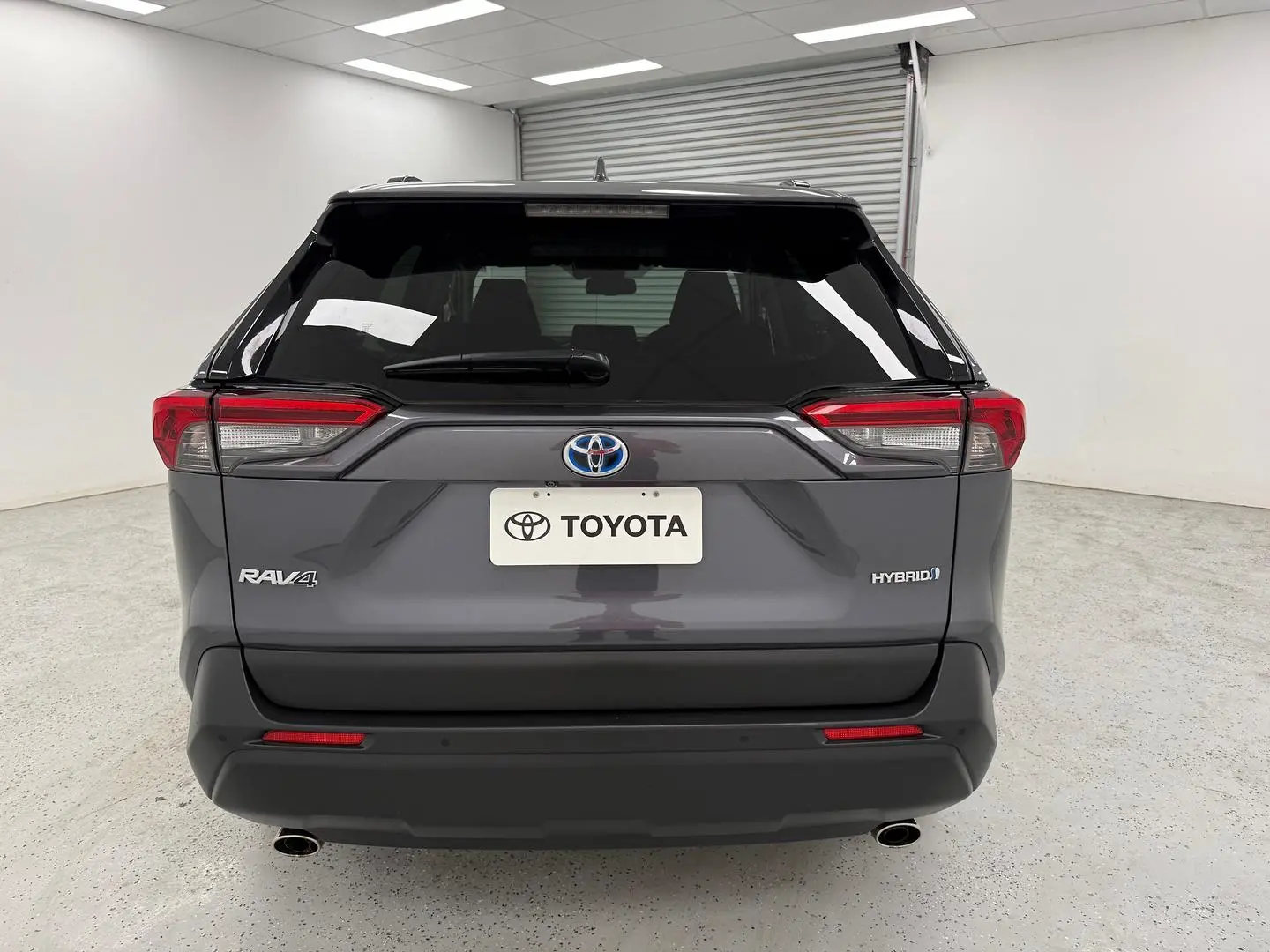 2019 Toyota RAV4 Gallery Image 5