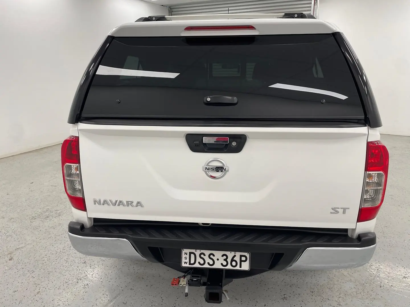 2017 Nissan Navara Gallery Image 4