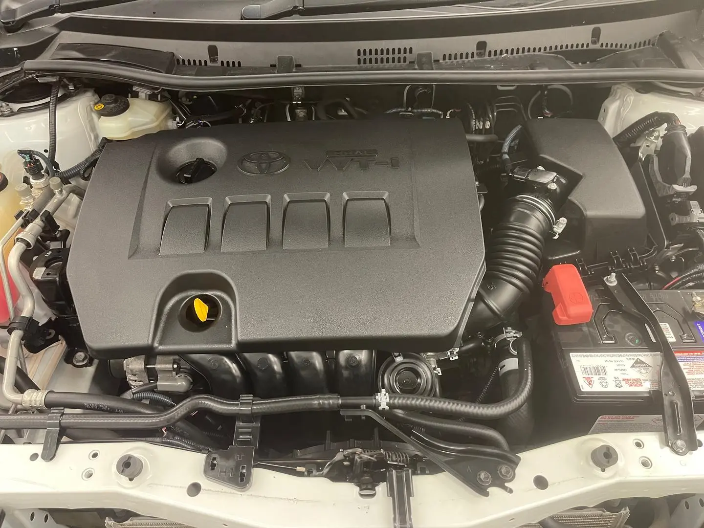 2014 Toyota Corolla Gallery Image 16