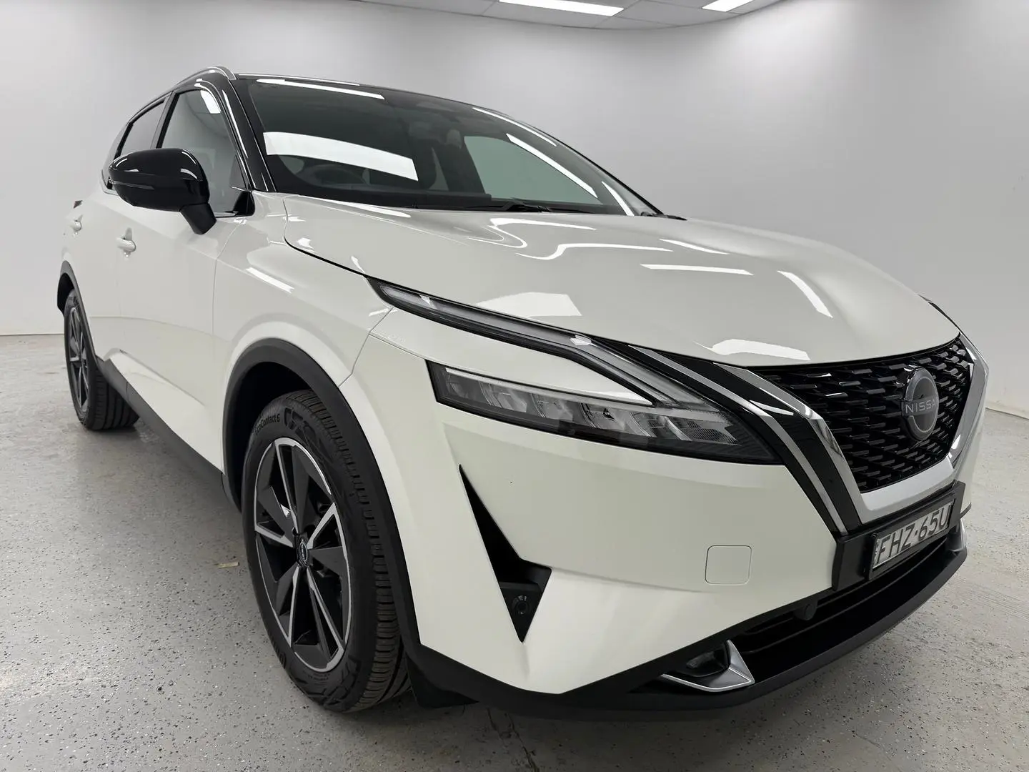 2024 Nissan QASHQAI Gallery Image 1