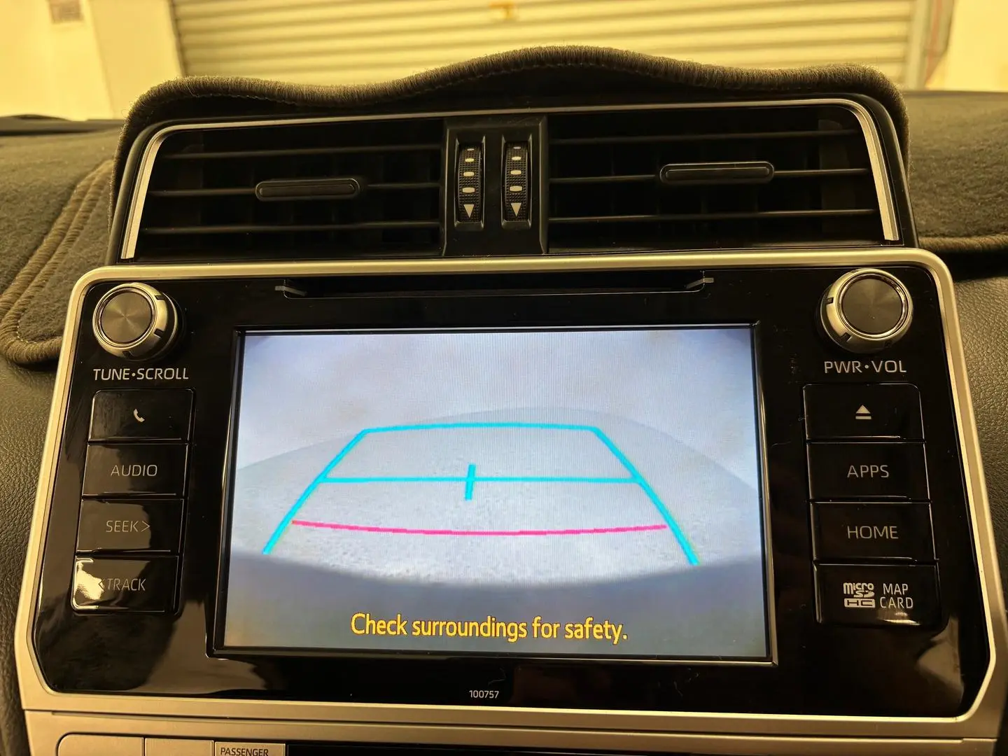 2018 Toyota Landcruiser Prado Gallery Image 29