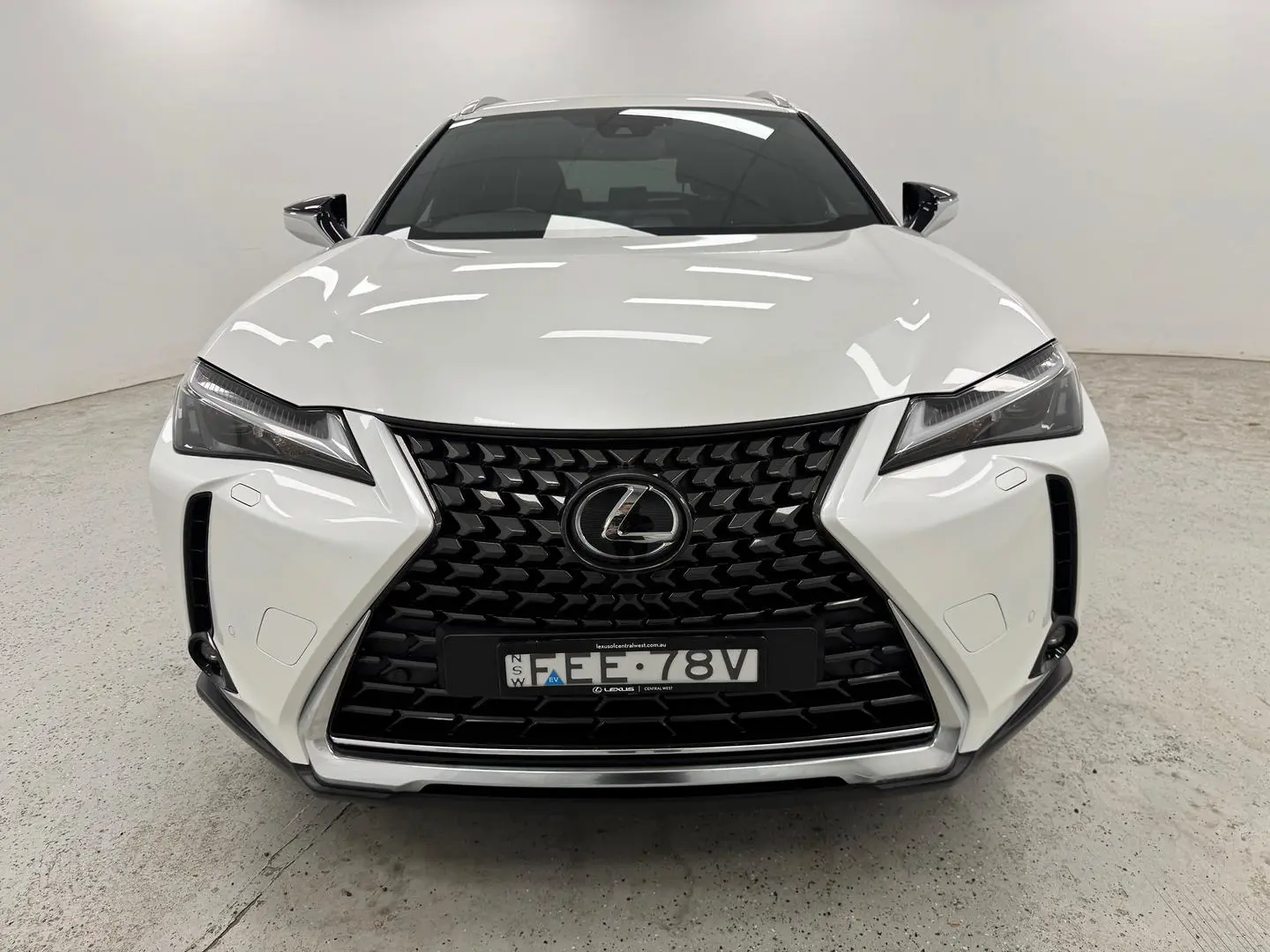 2023 Lexus UX Gallery Image 34
