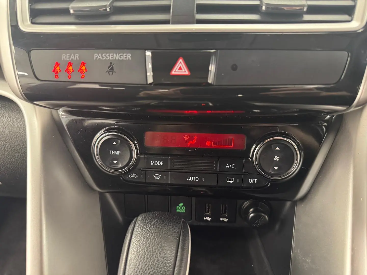 2019 Mitsubishi Eclipse Cross Gallery Image 23