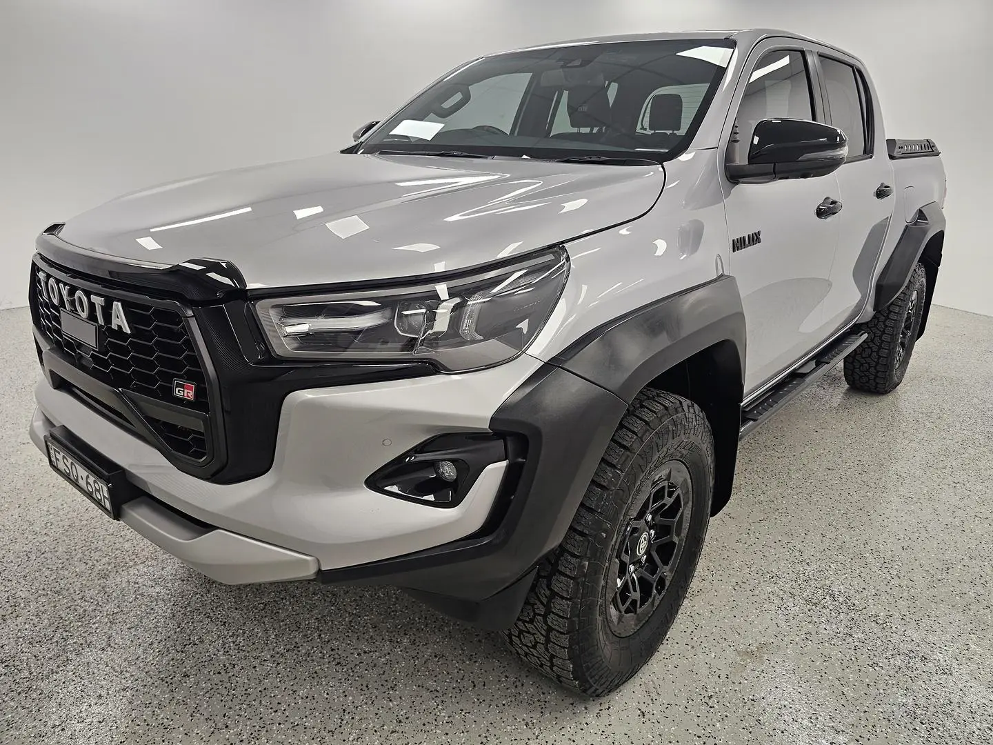 2025 Toyota Hilux Gallery Image 7