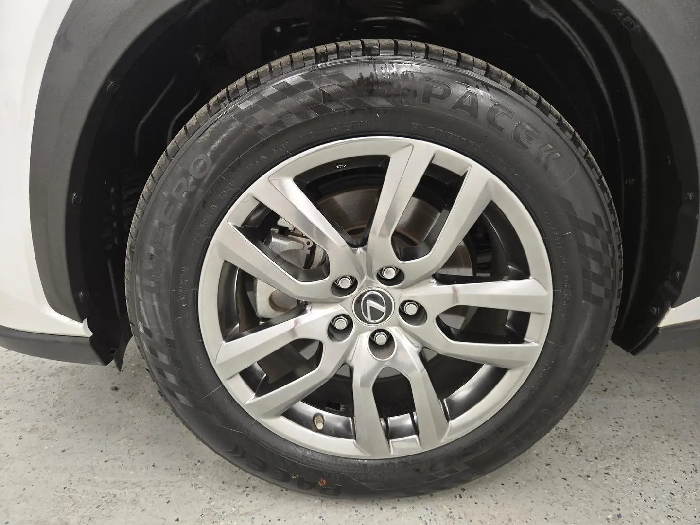 2020 Lexus NX Gallery Image 17