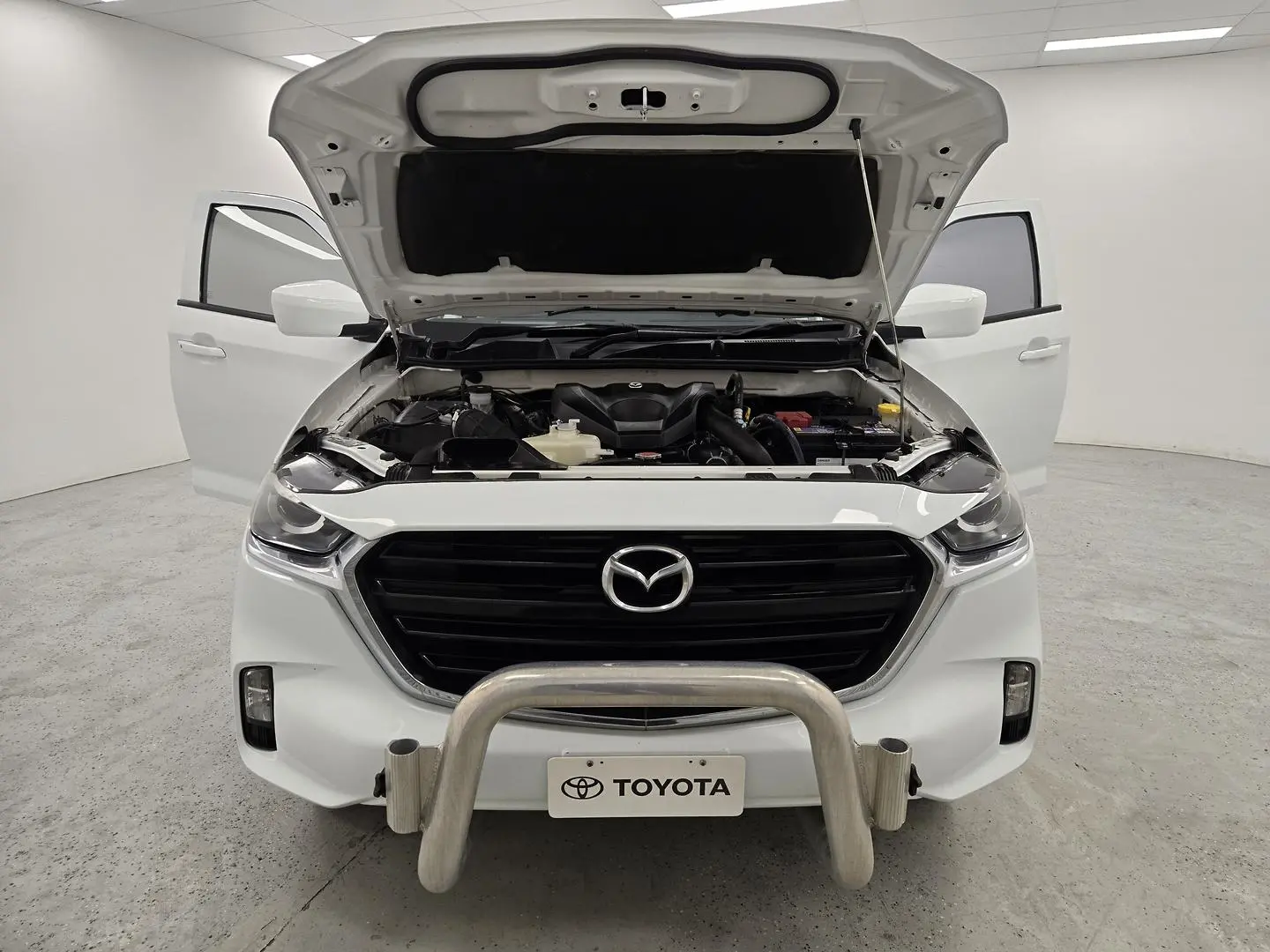2021 Mazda BT-50 Gallery Image 15