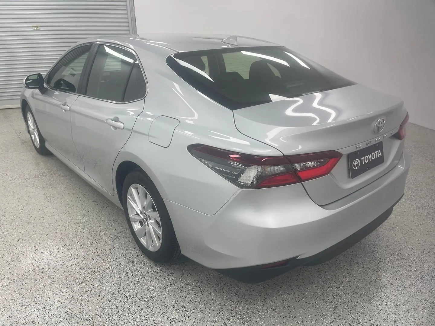 2024 Toyota Camry Gallery Image 5