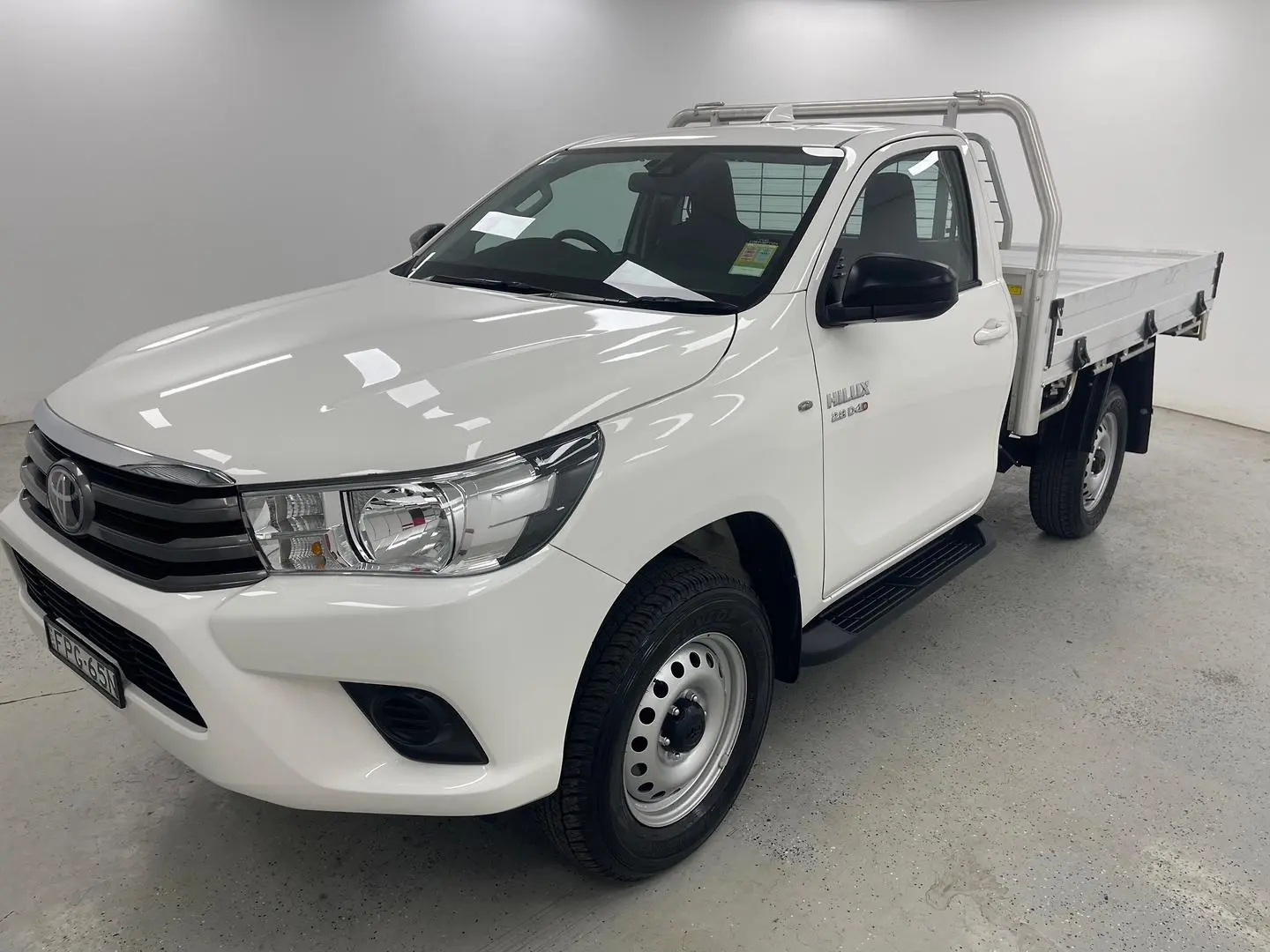 2024 Toyota Hilux Gallery Image 6