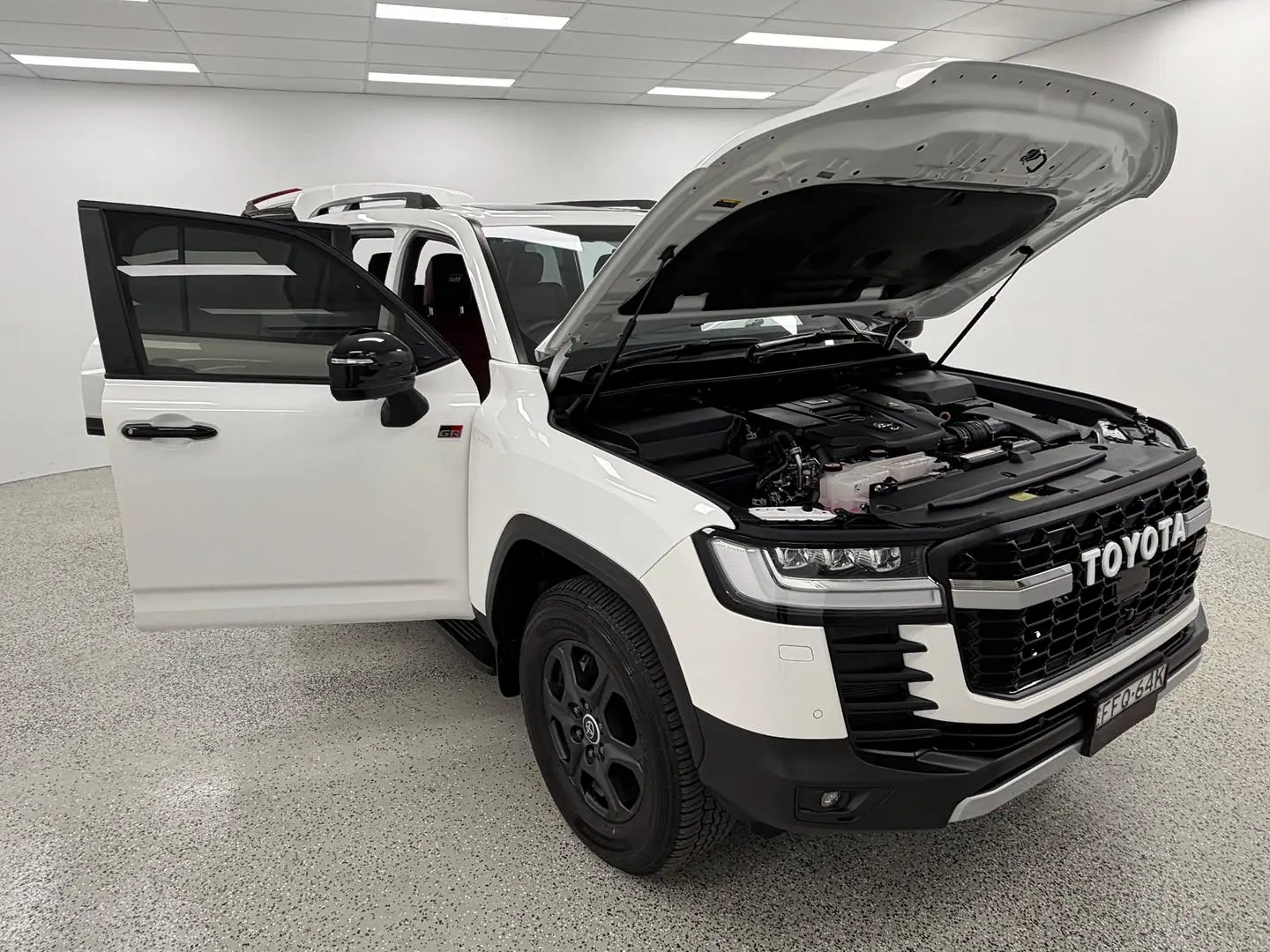 2024 Toyota Landcruiser Gallery Image 7