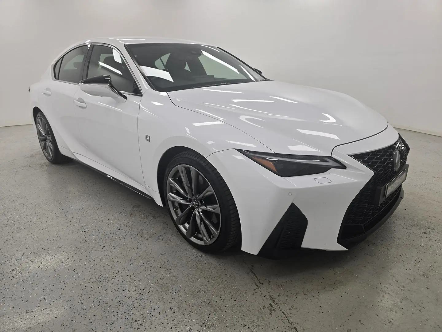 2021 Lexus IS Gallery Image 1