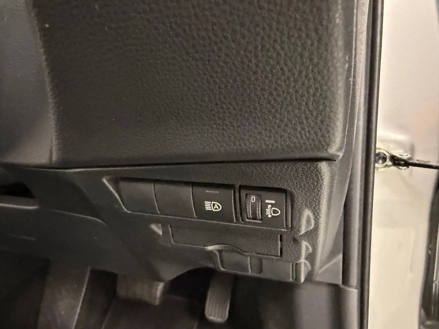 2023 Toyota Corolla Cross Gallery Image 20