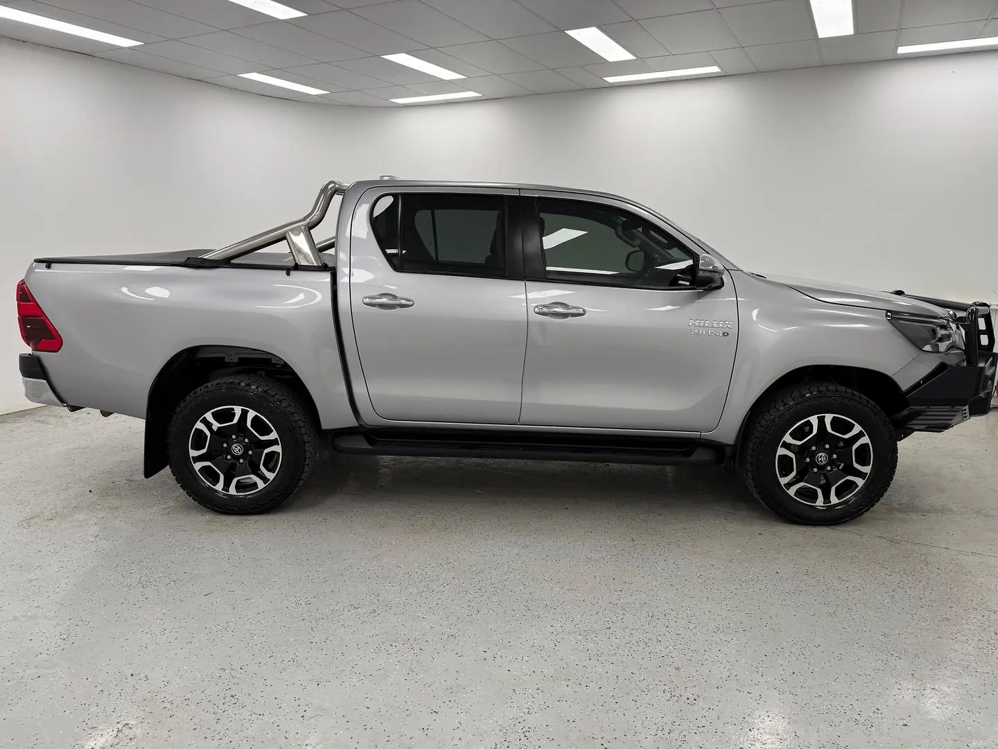 2023 Toyota Hilux Gallery Image 2