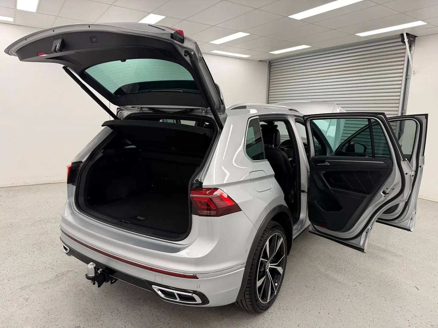 2021 Volkswagen Tiguan Gallery Image 18