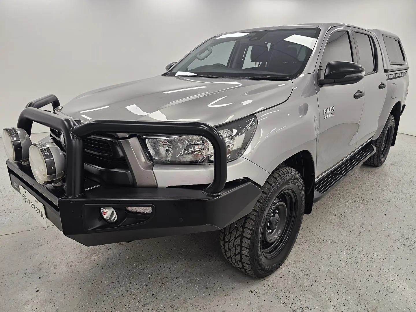 2022 Toyota Hilux Gallery Image 7