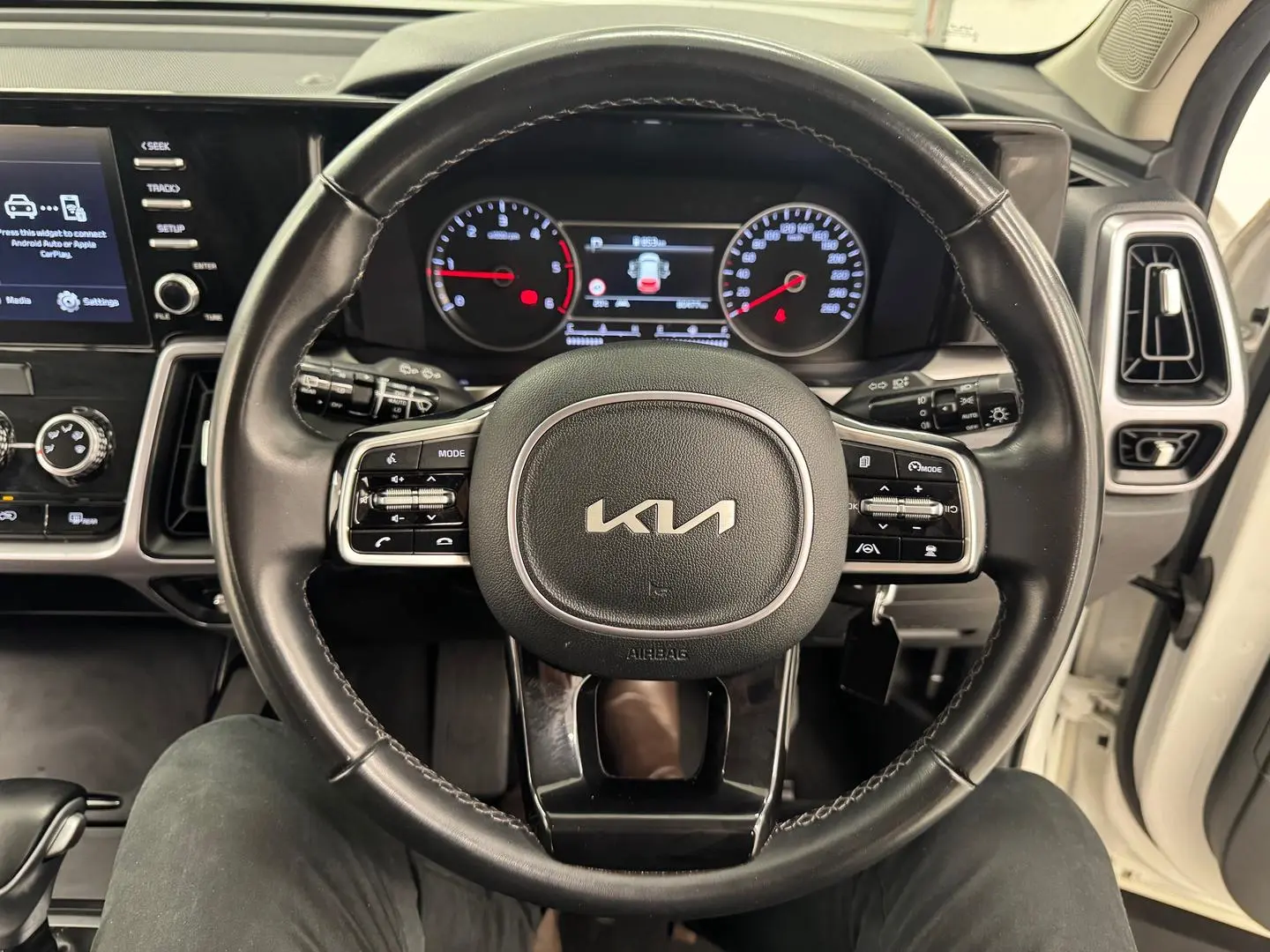 2022 Kia Sorento Gallery Image 19