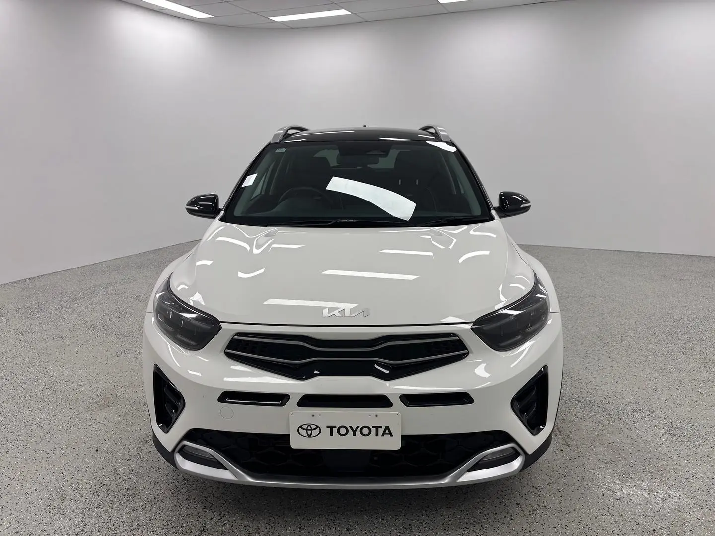 2022 Kia Stonic Gallery Image 38