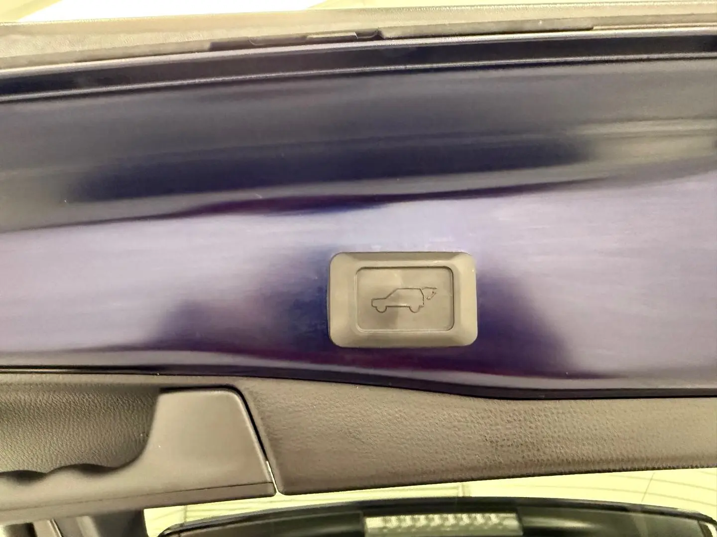 2023 Toyota RAV4 Gallery Image 15