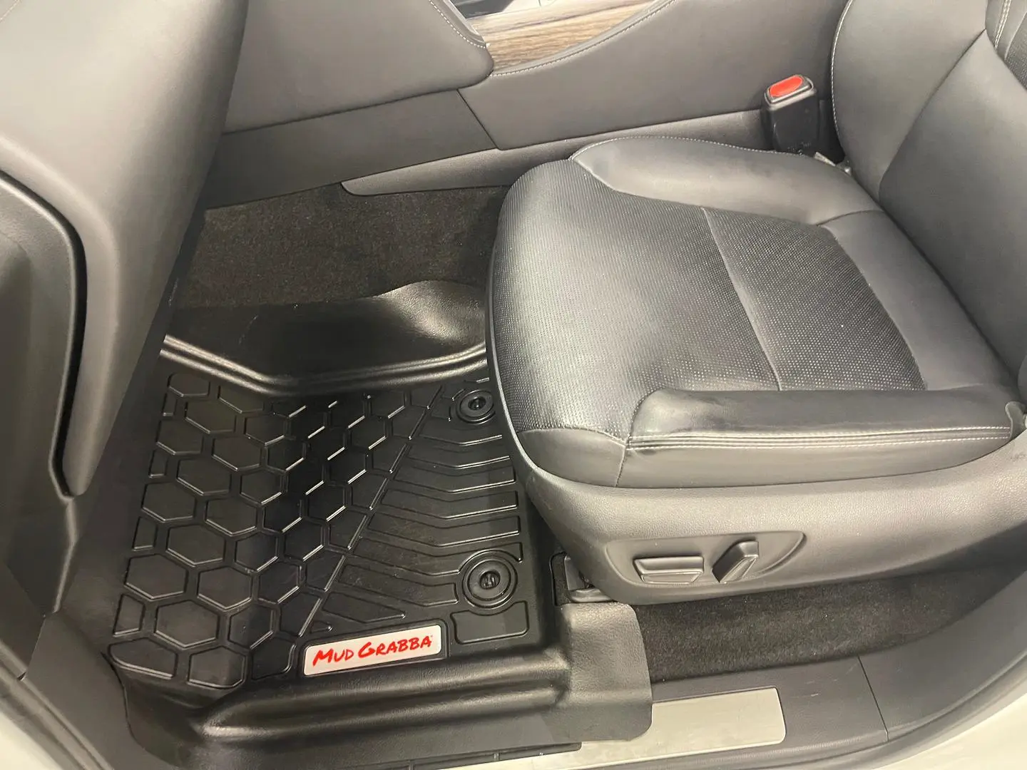 2023 Toyota Landcruiser Gallery Image 17