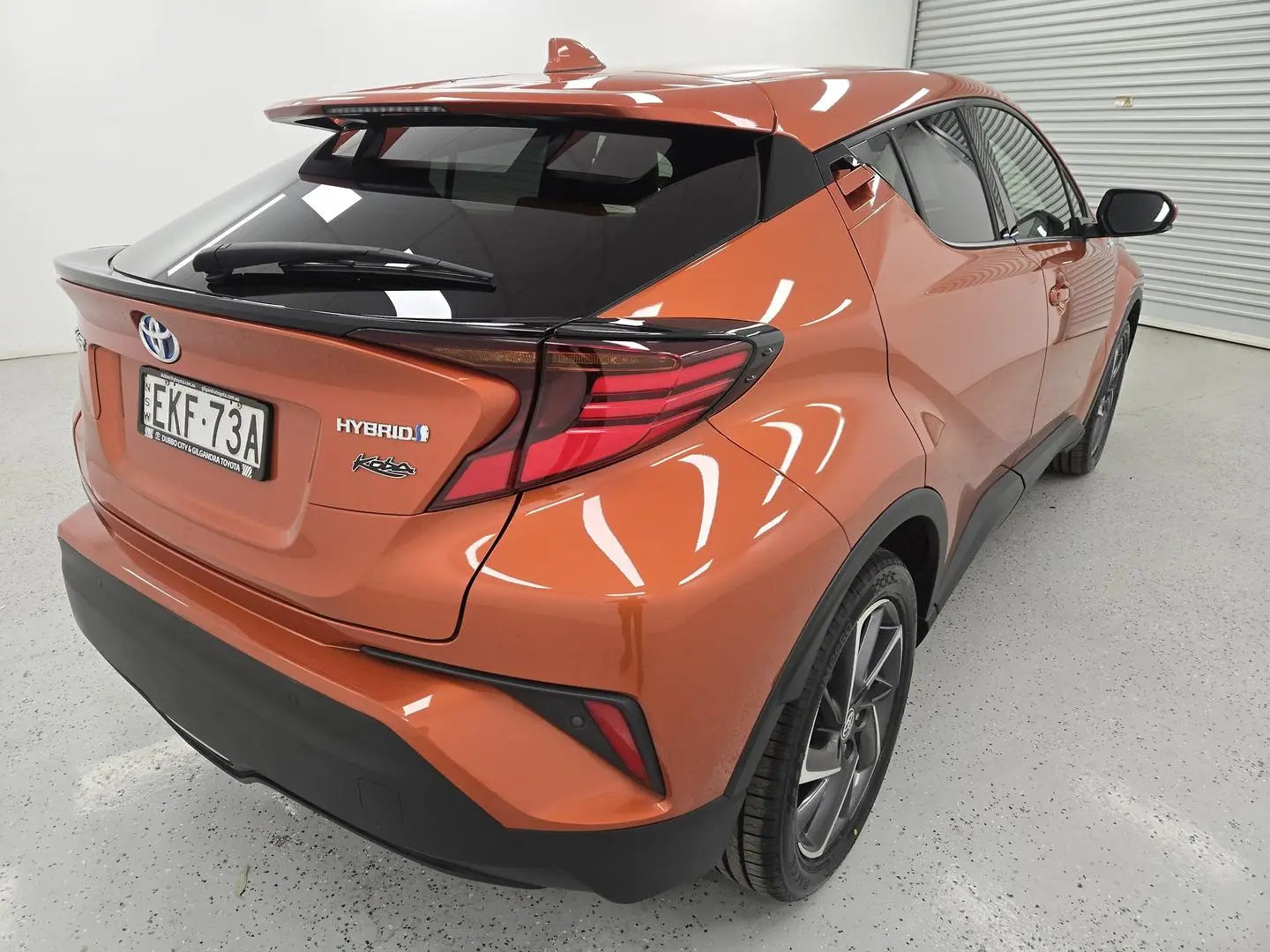 2019 Toyota C-Hr Gallery Image 5